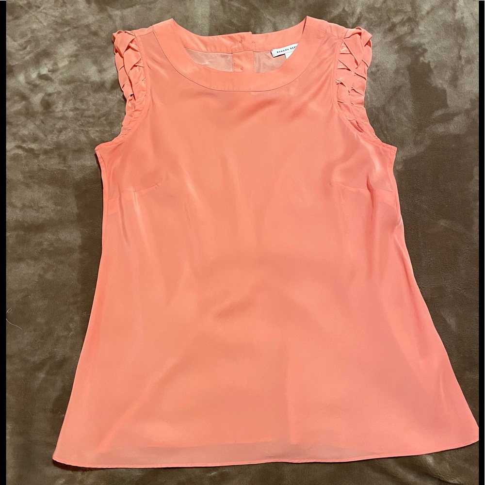 Banana Republic Silk Tank in Peach Size M